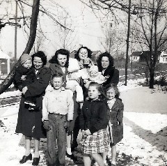 Joy, Tony Sayger; Judy, Dan (Danny) Dorrough; Katherine, Larry, Sonny, Ray, Carolyn, Naomi